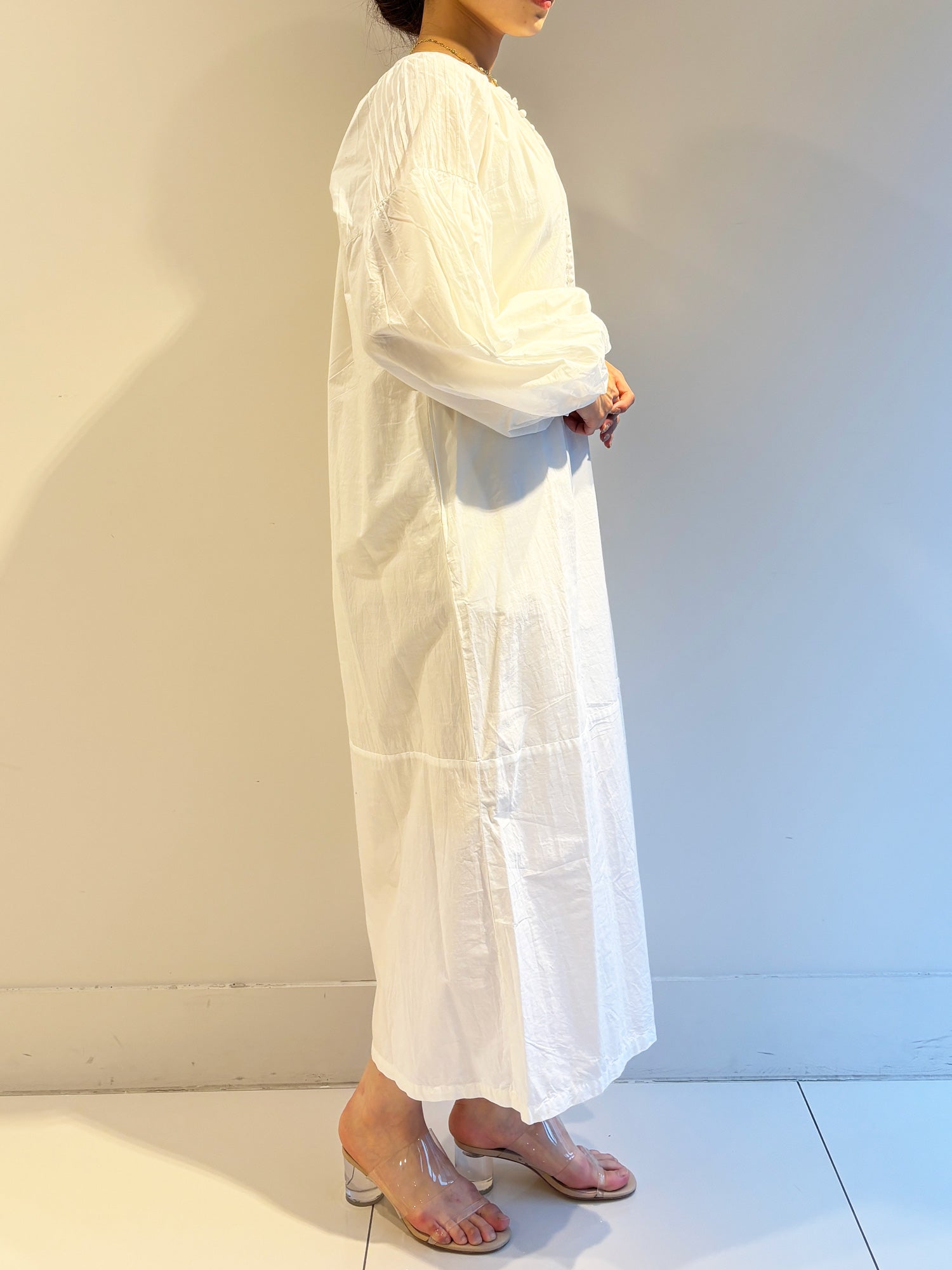 COTTON VOLUME SLEEVE DRESS