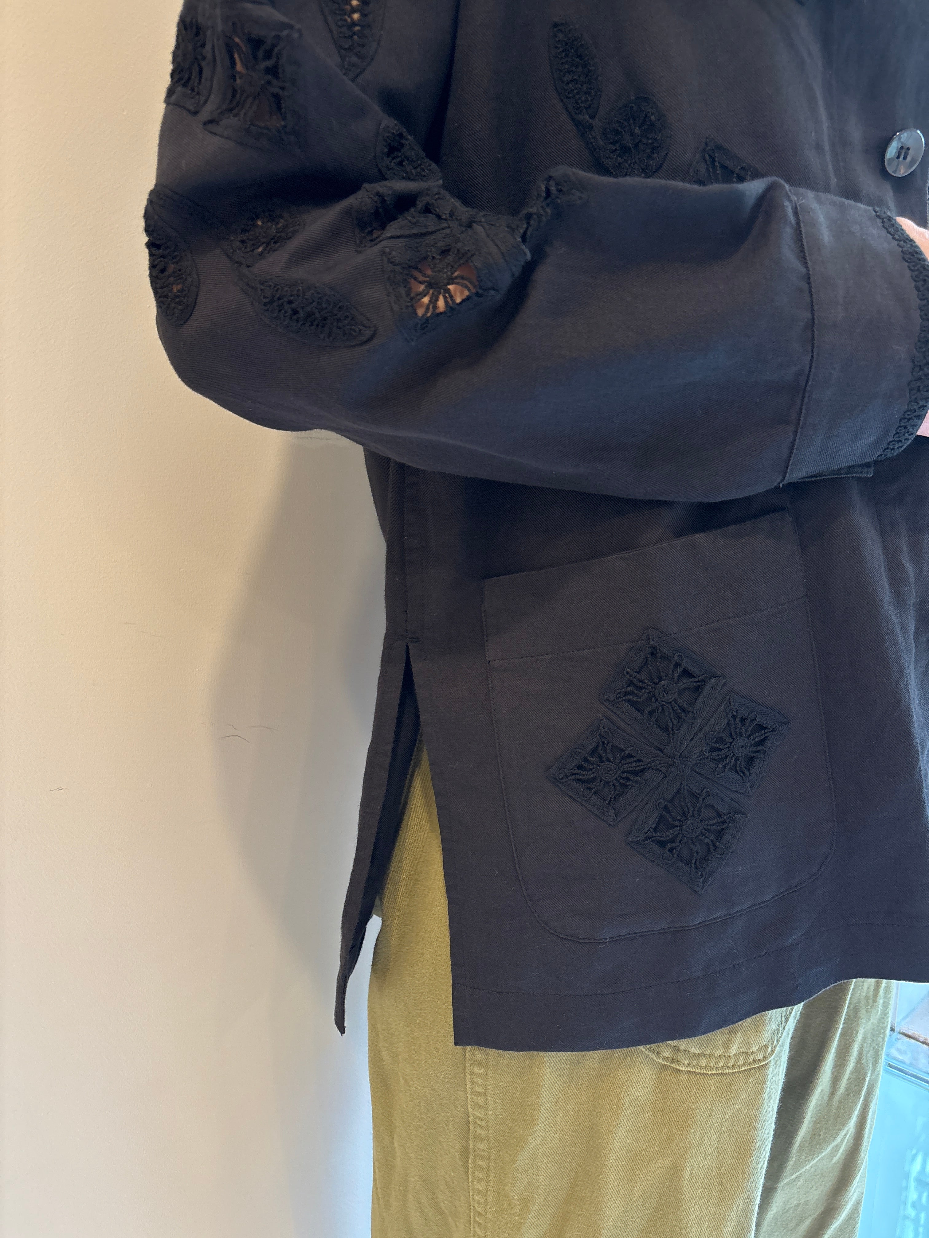 C.LINEN TAPE EMB C/W JK