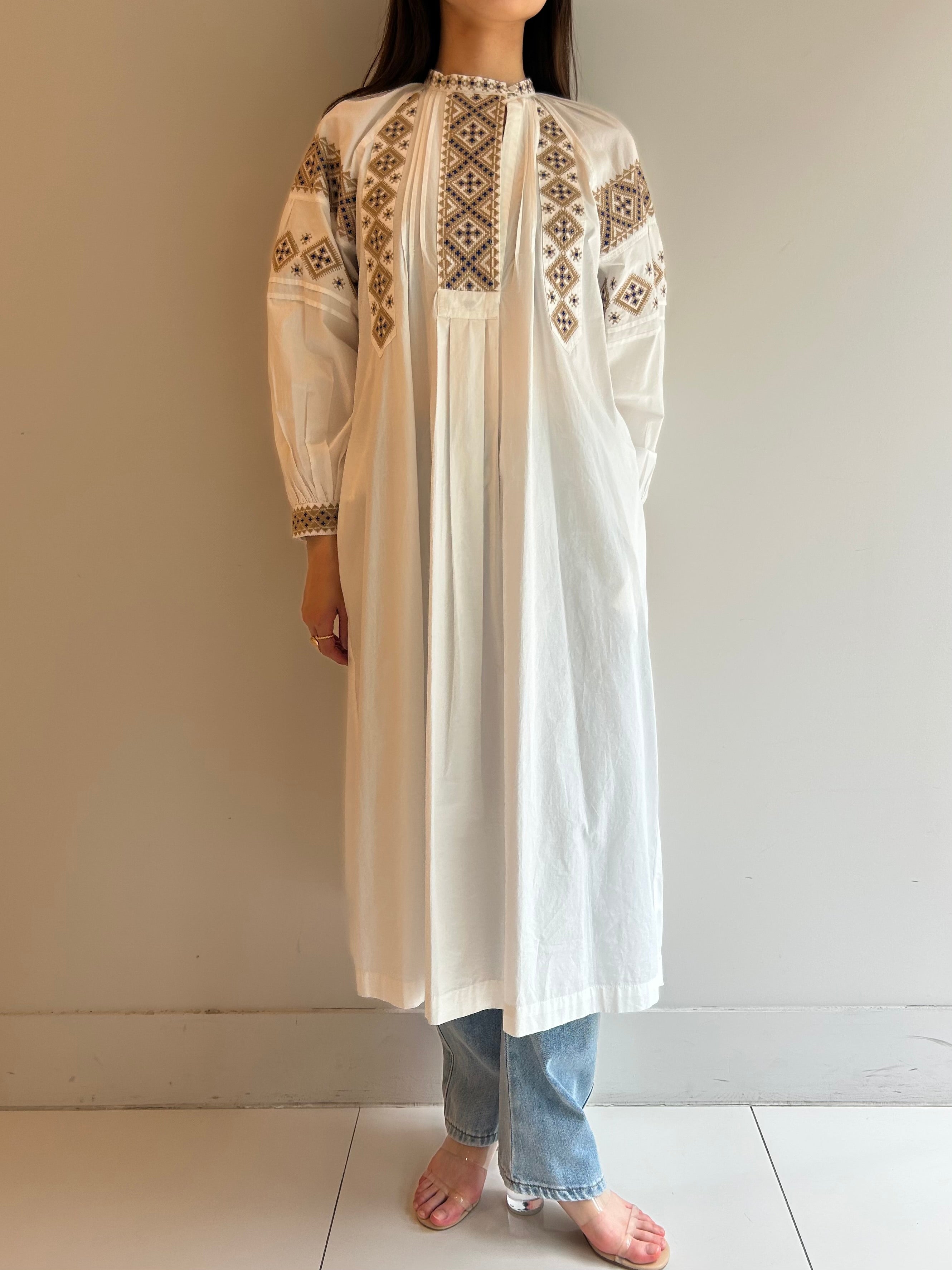 CTN POPLIN TILE EMB DRESS