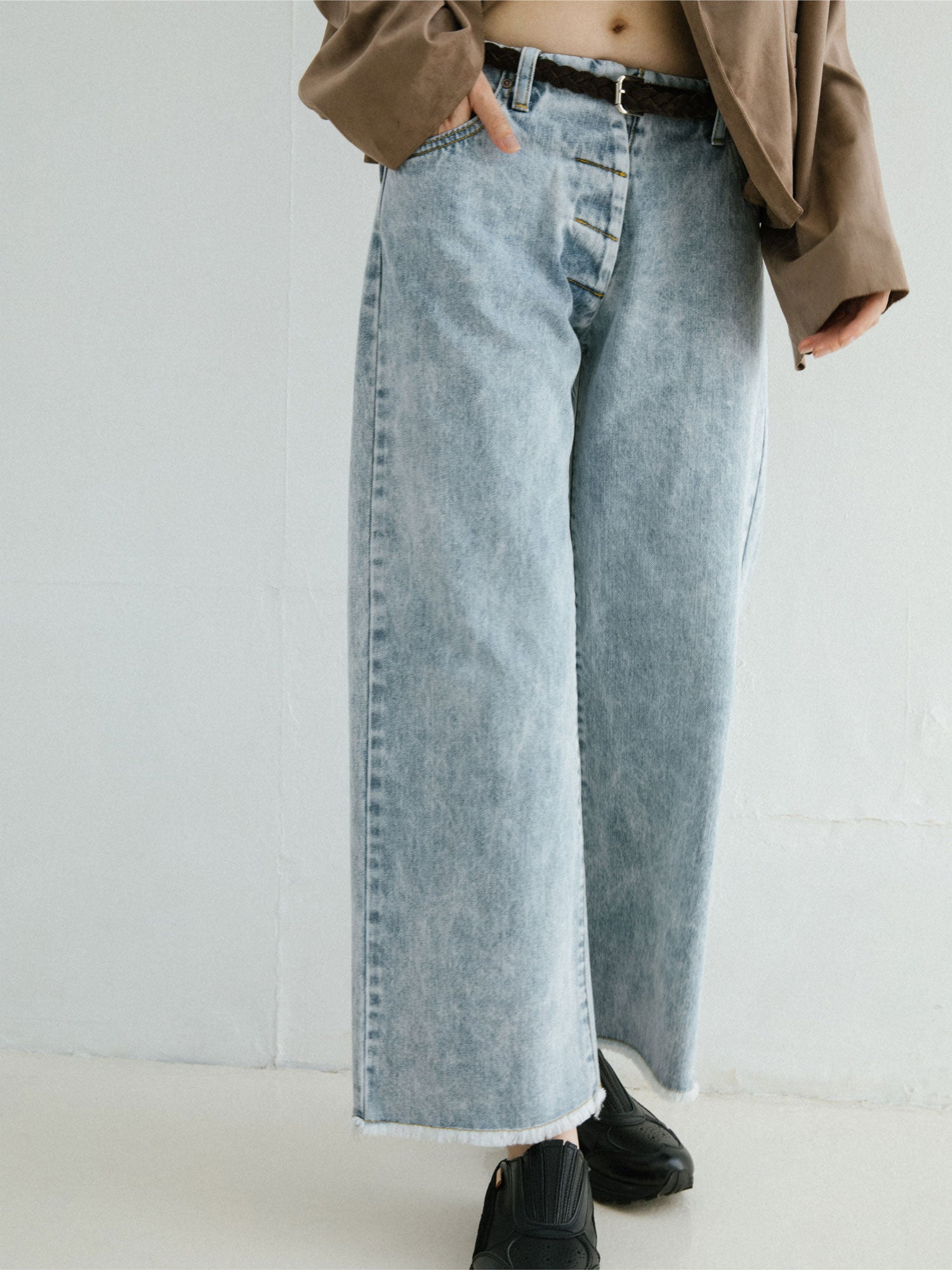 LOW RISE WIDE PANTS CHEMICAL
