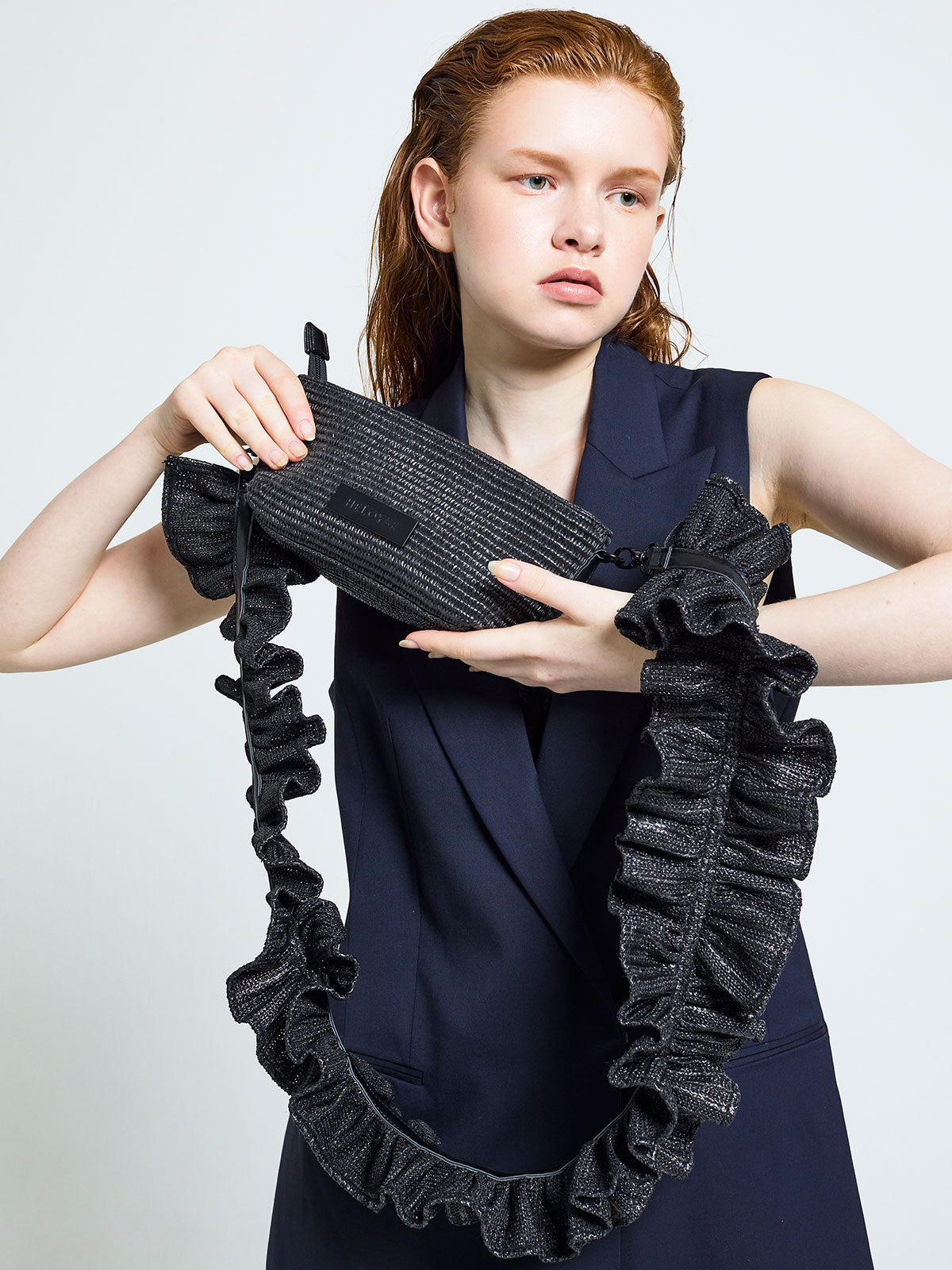 ANGEL SHOULDER RAFFIA