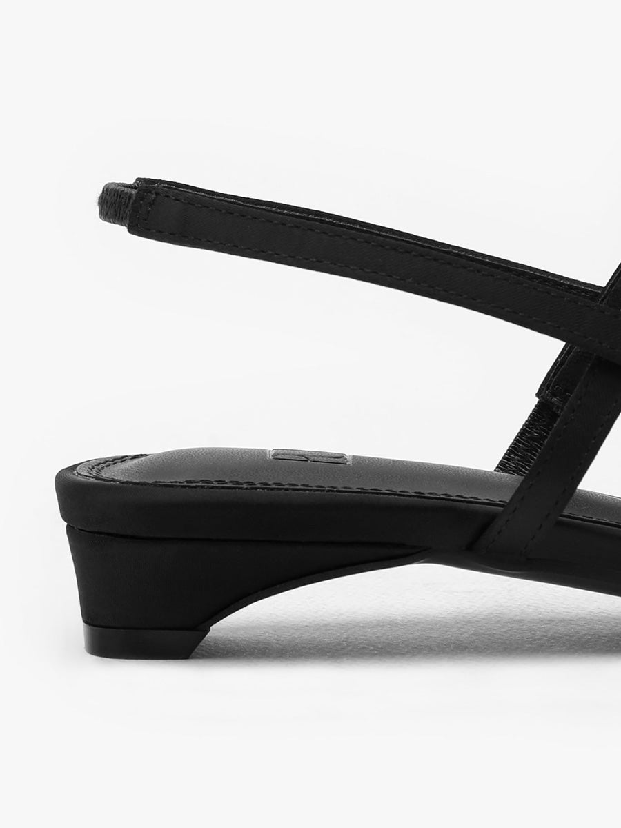 【EPURE】ETTE SATIN SLINGBACKS