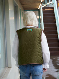 【GREEN BUTTER】REVERSIBLE SHEARLING QUILTED VEST