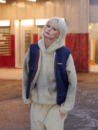 【GREEN BUTTER】REVERSIBLE SHEARLING QUILTED VEST