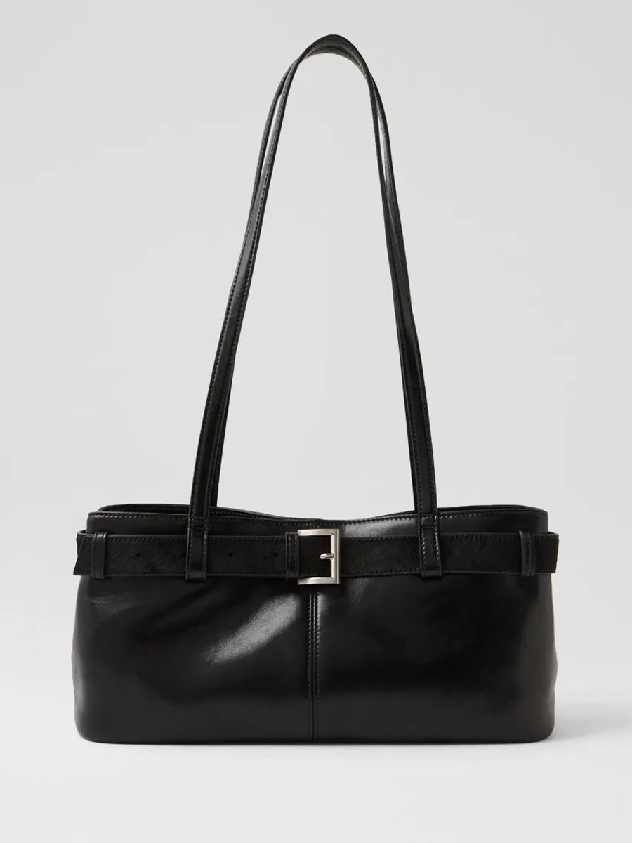 BLACK / FREE