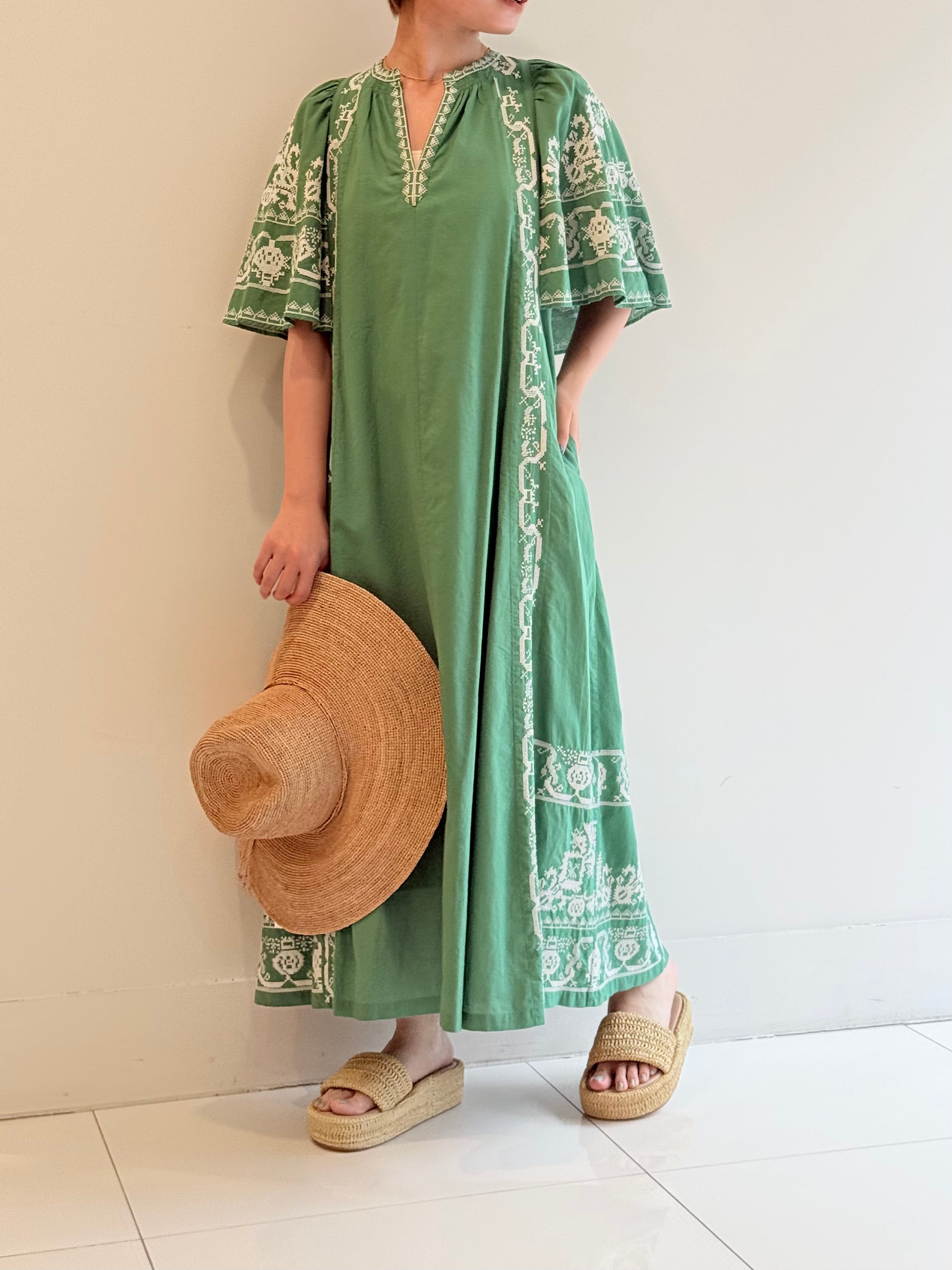 COTTON EMB BACKOPEN DRESS