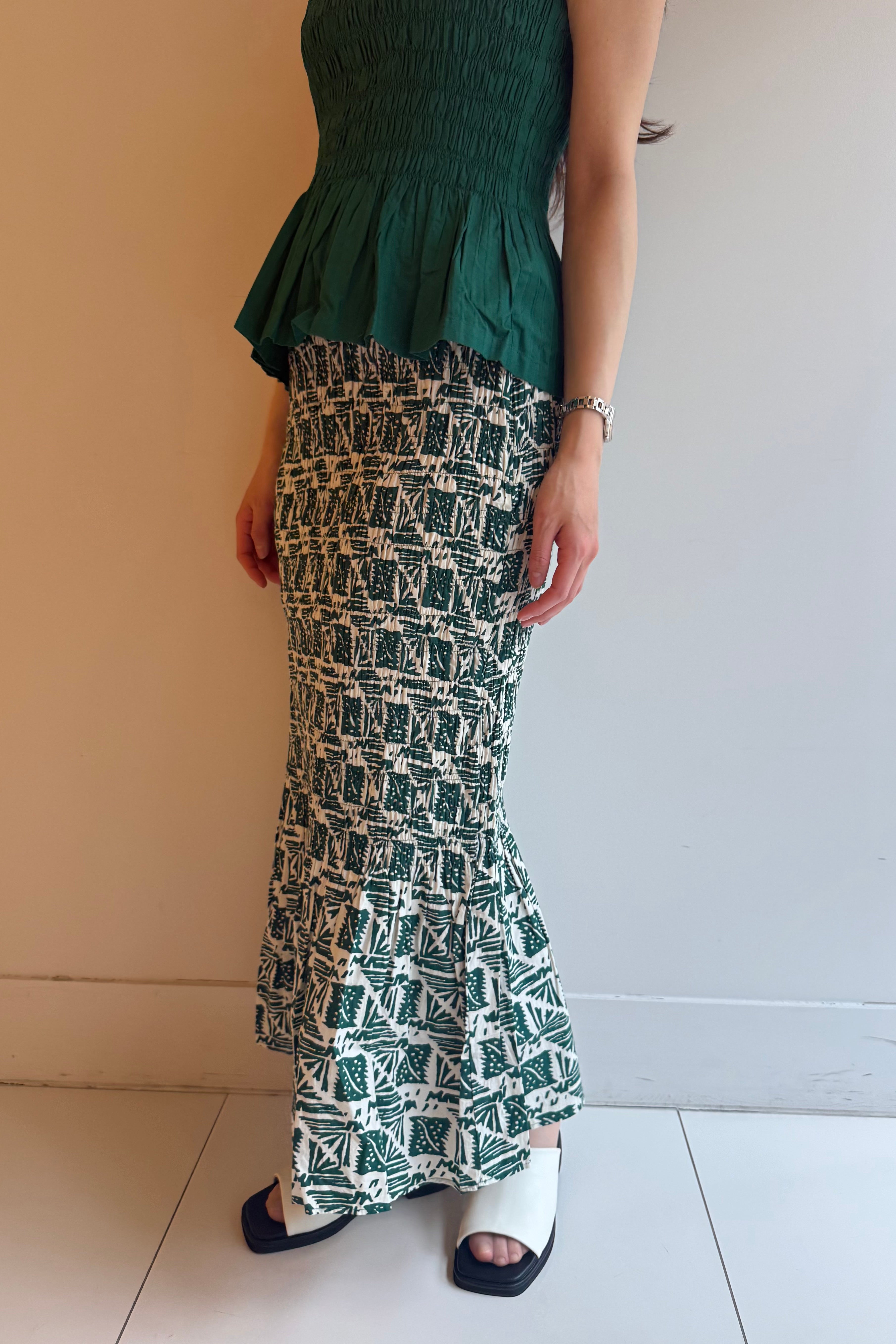 【SARA MALLIKA】COTTON POPLIN SHIRRING SKIRT