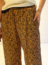 CRAZE PATTERN PRT PANTS