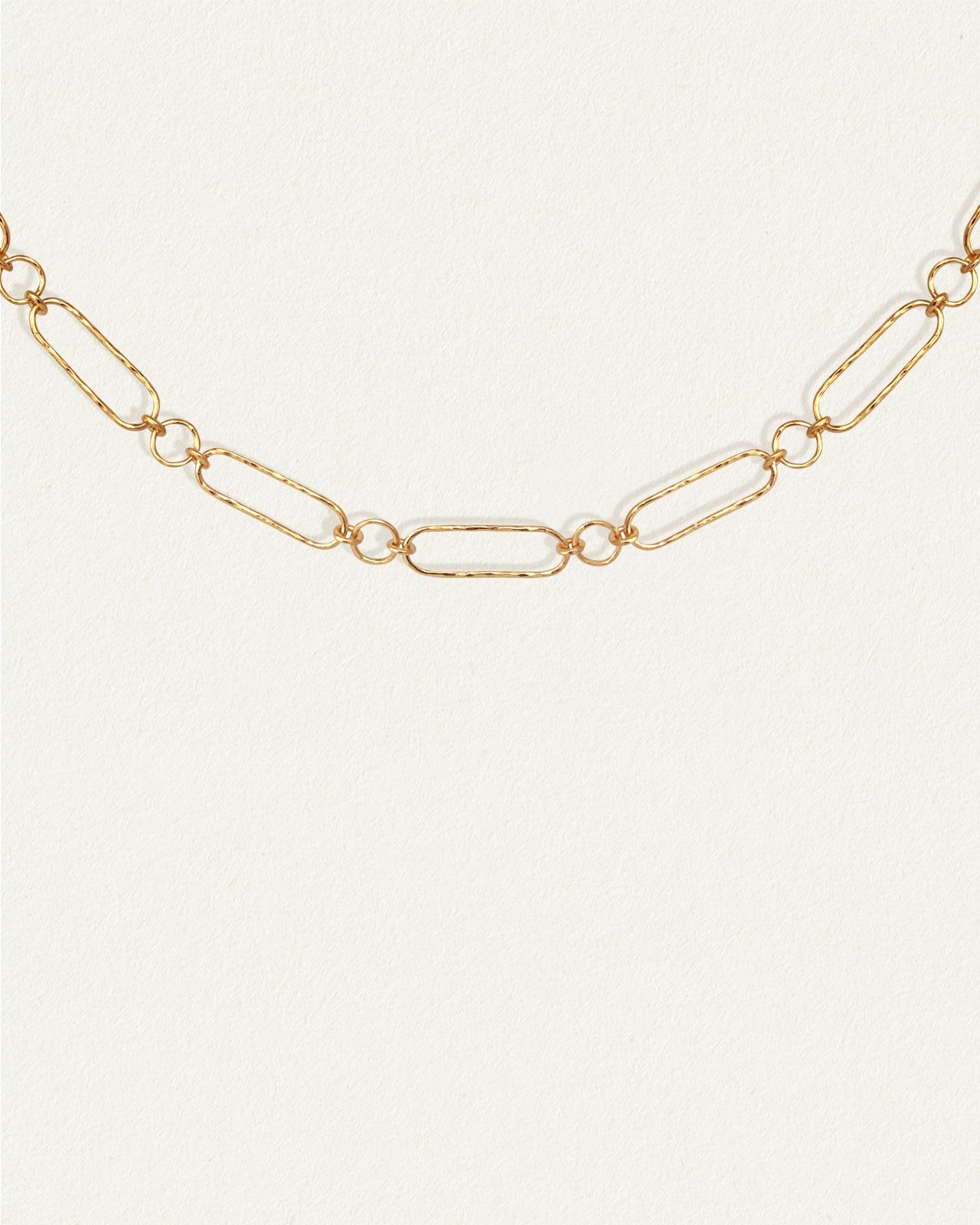 DARA NECKLACE