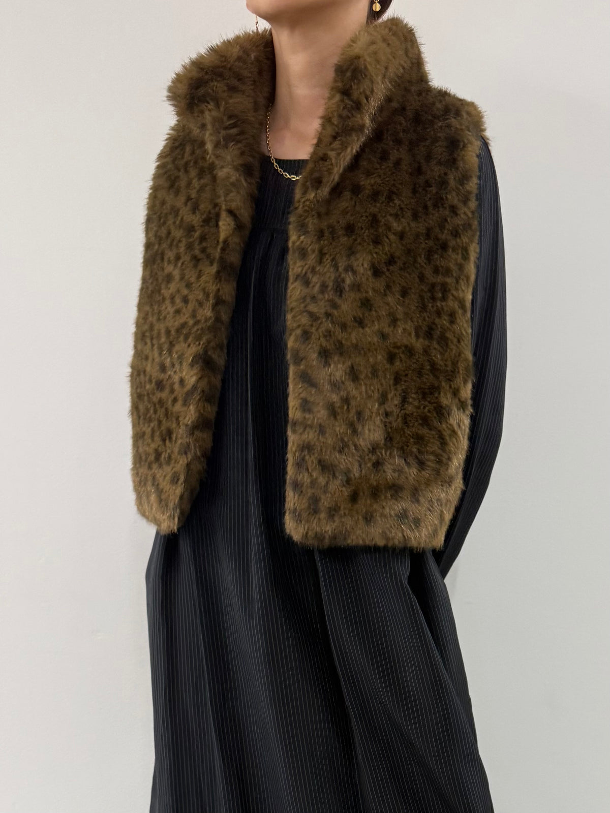【ARCHIVE STANCE】FAKE FUR MINI VEST