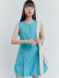 GLOSSY HALFMOON CROSS BAG