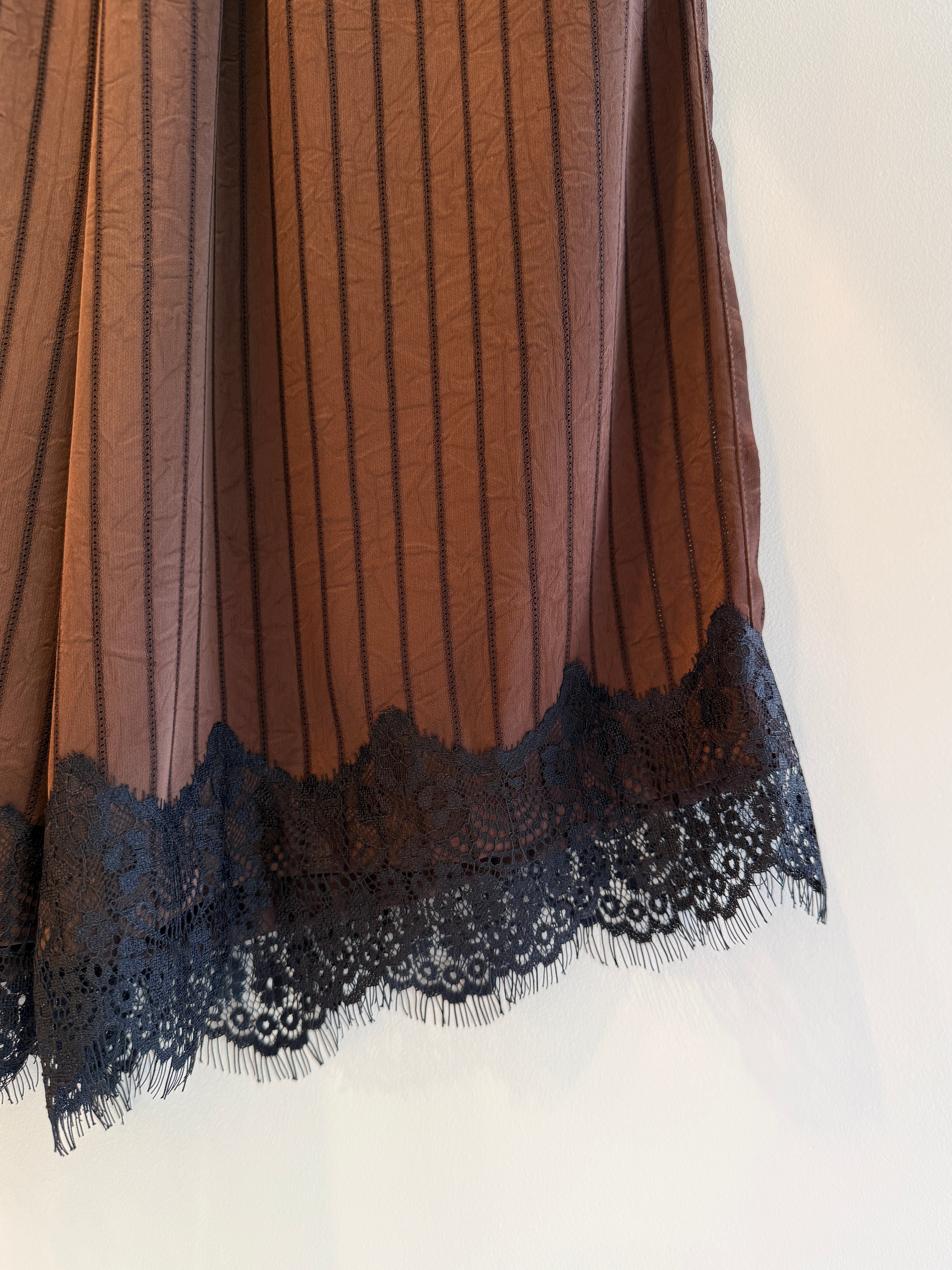 【ARCHIVE STANCES】SATIN STRIPE SHORTS