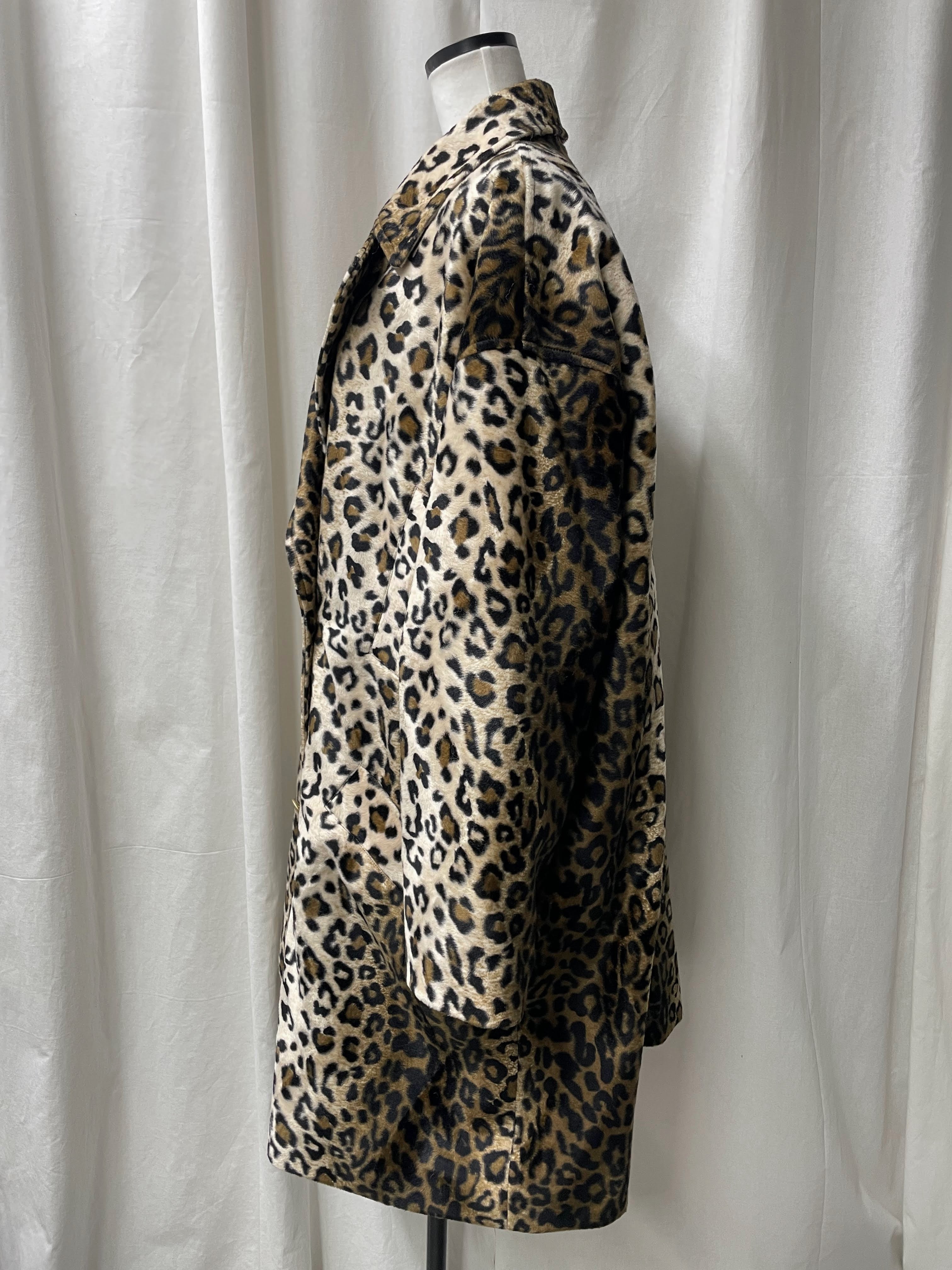 ANIMAL PATTERN PCOAT