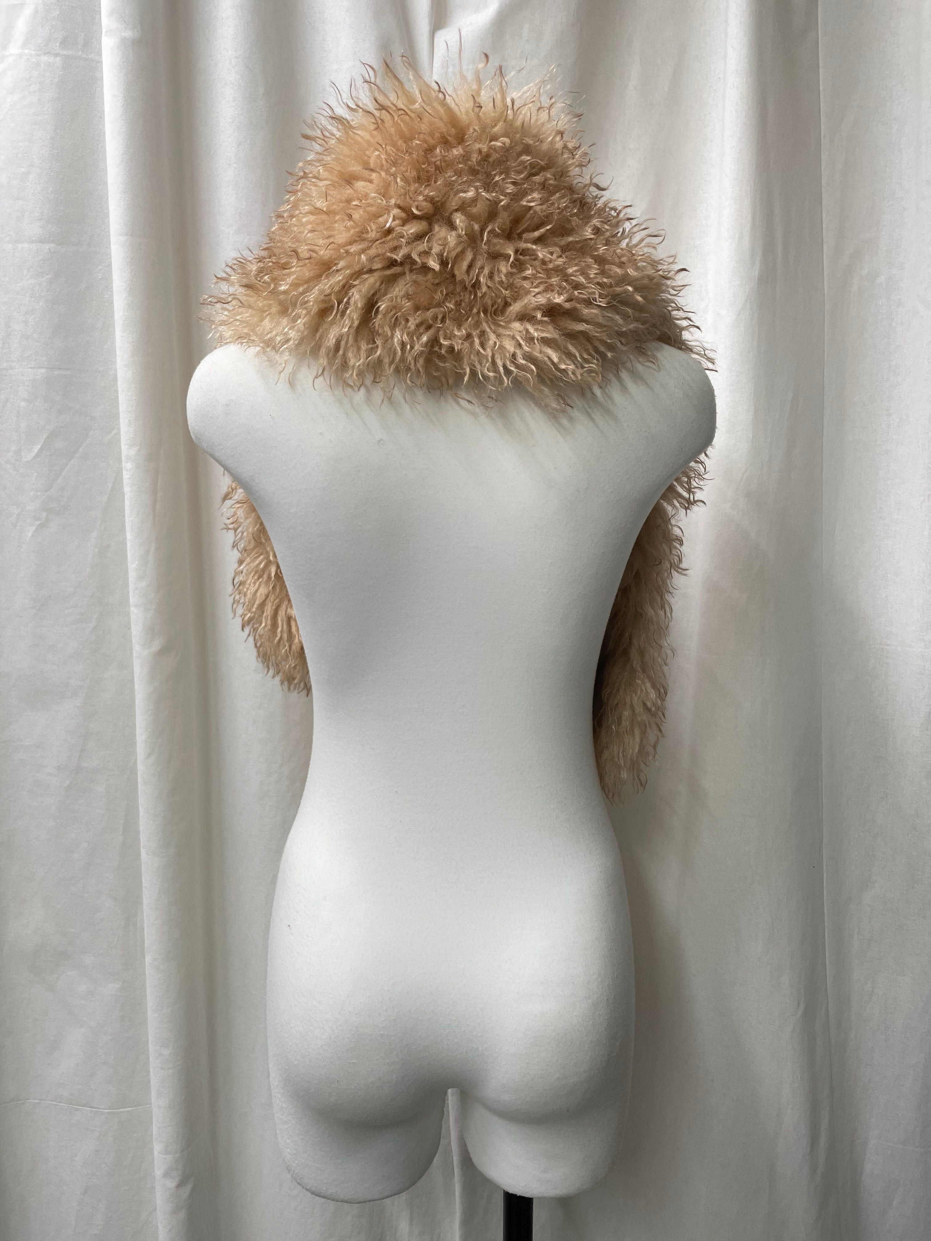 FAKEFUR CAPE
