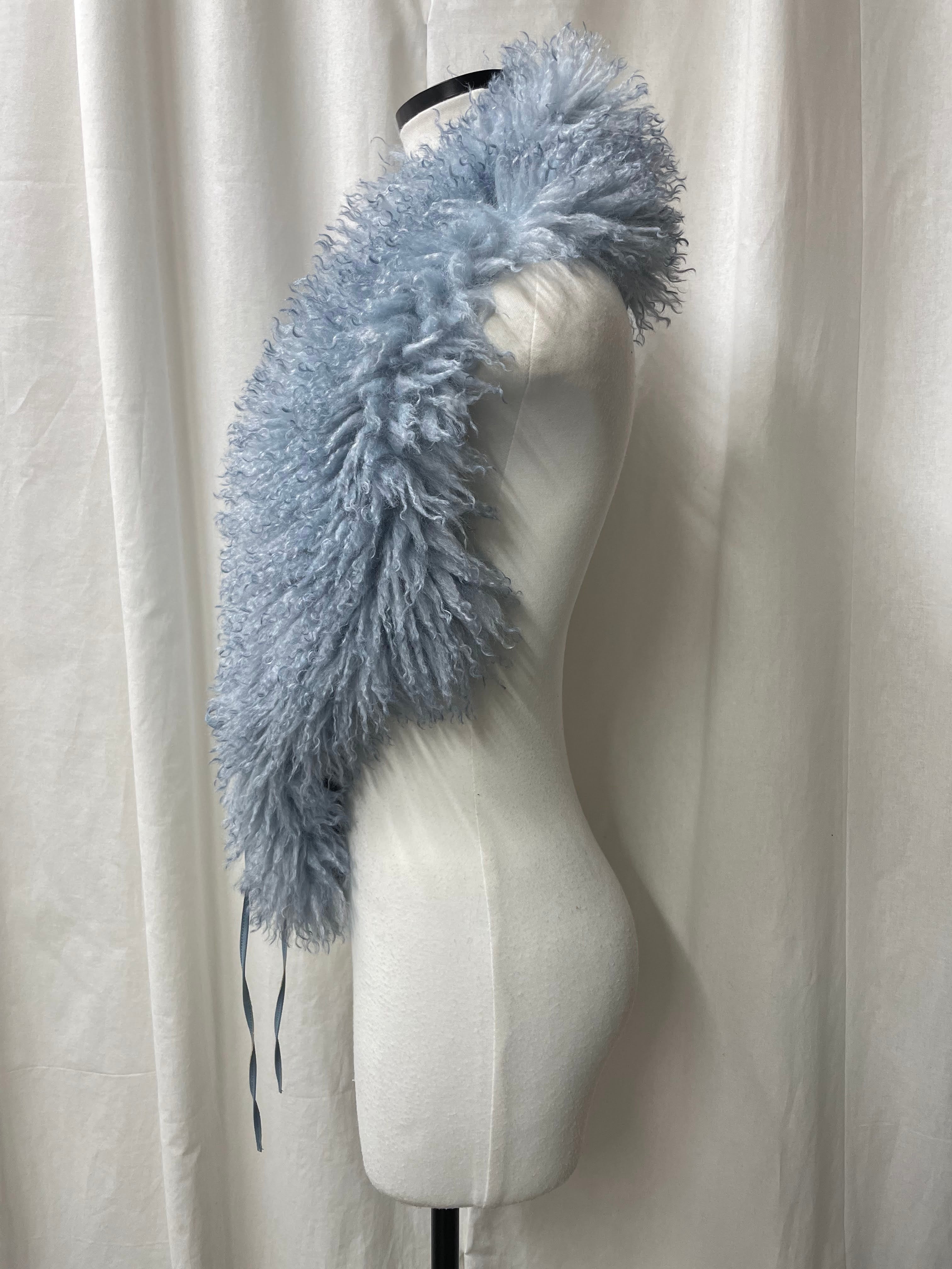 FAKEFUR CAPE