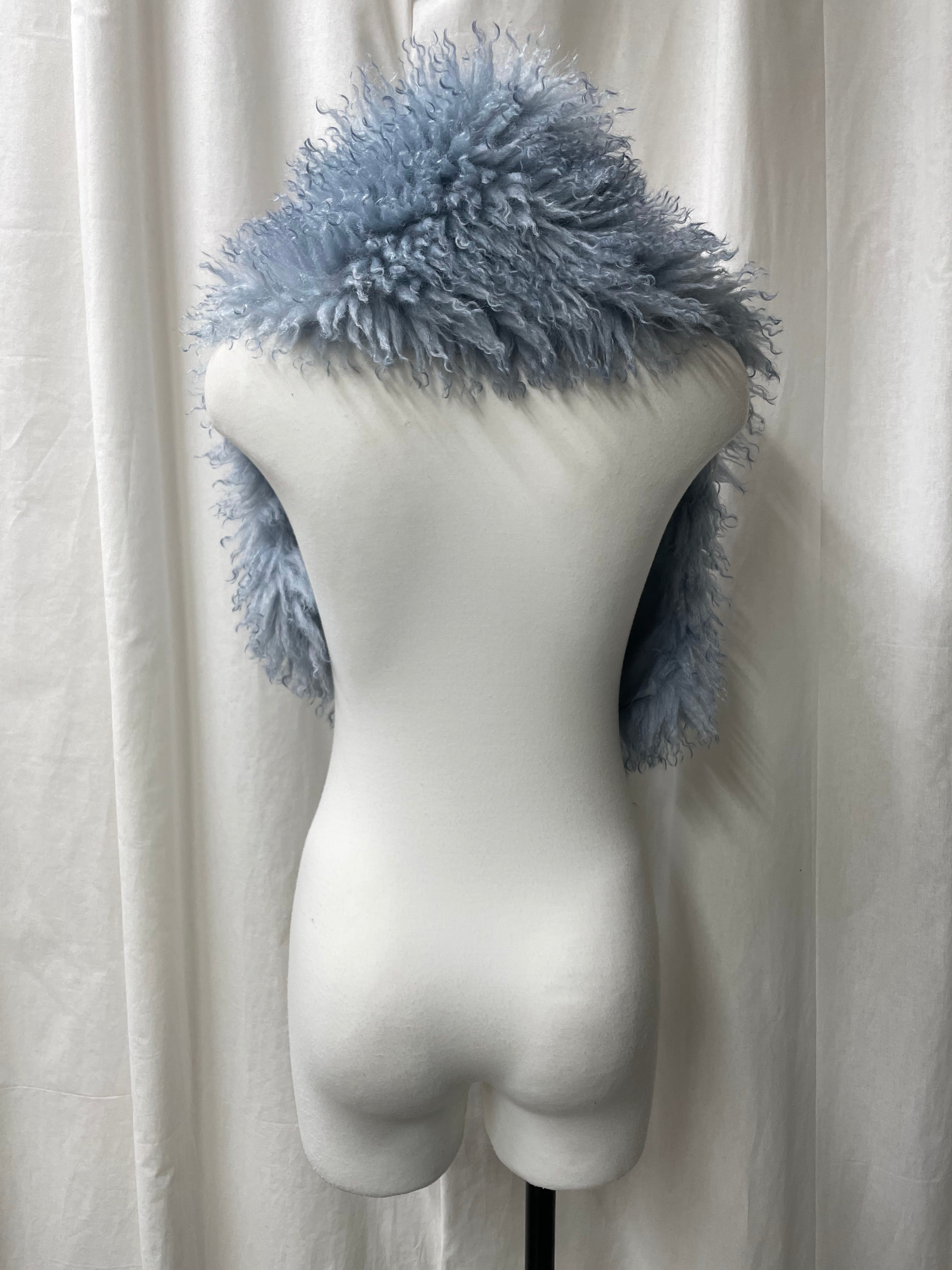FAKEFUR CAPE