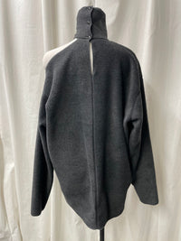 CUT OUT PULLOVER