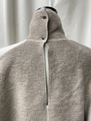 CUT OUT PULLOVER