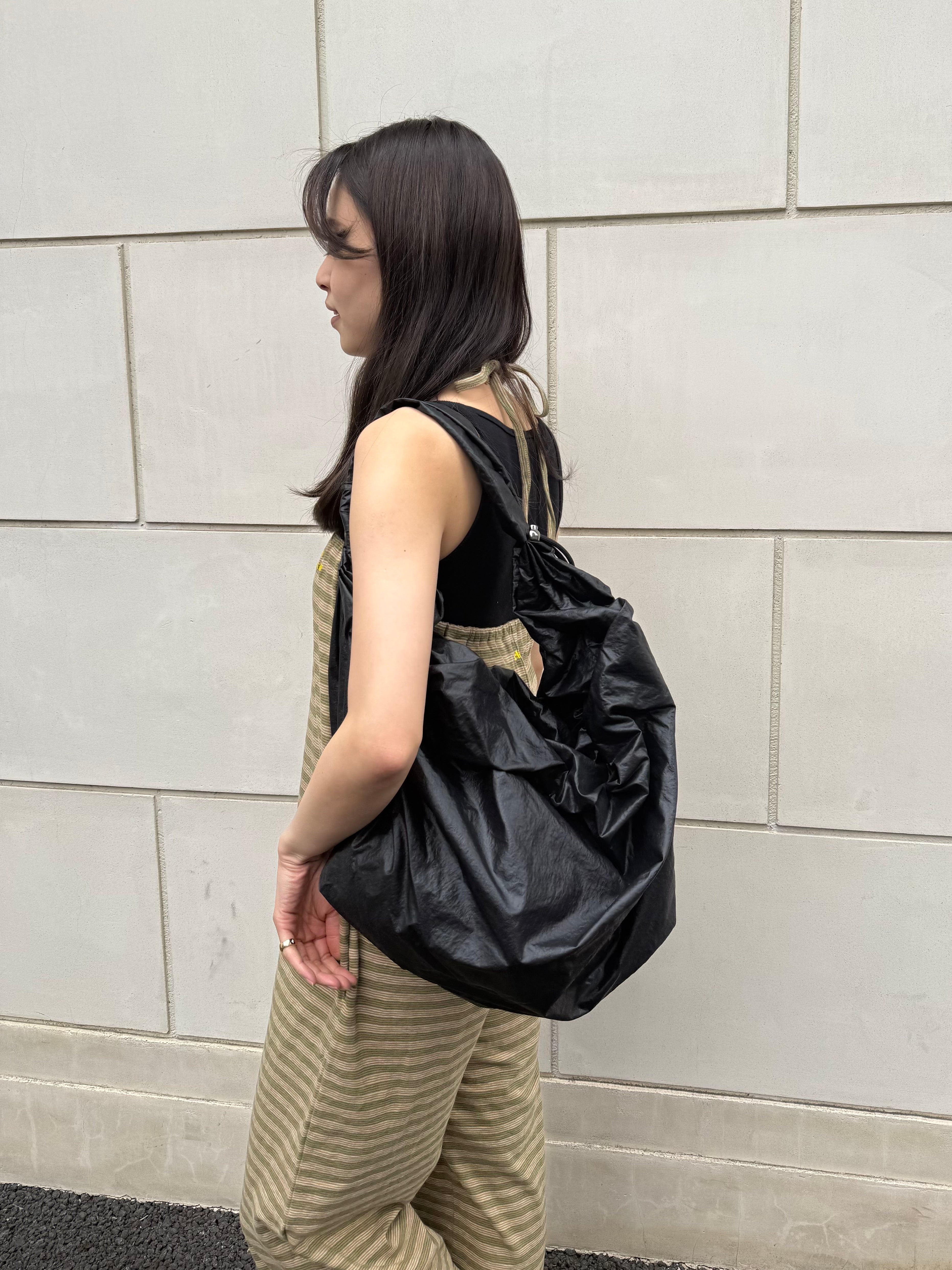 ACOC アコック / GLOSSY MID TANGLE TWIST BAG – HOUSE by Jack of All