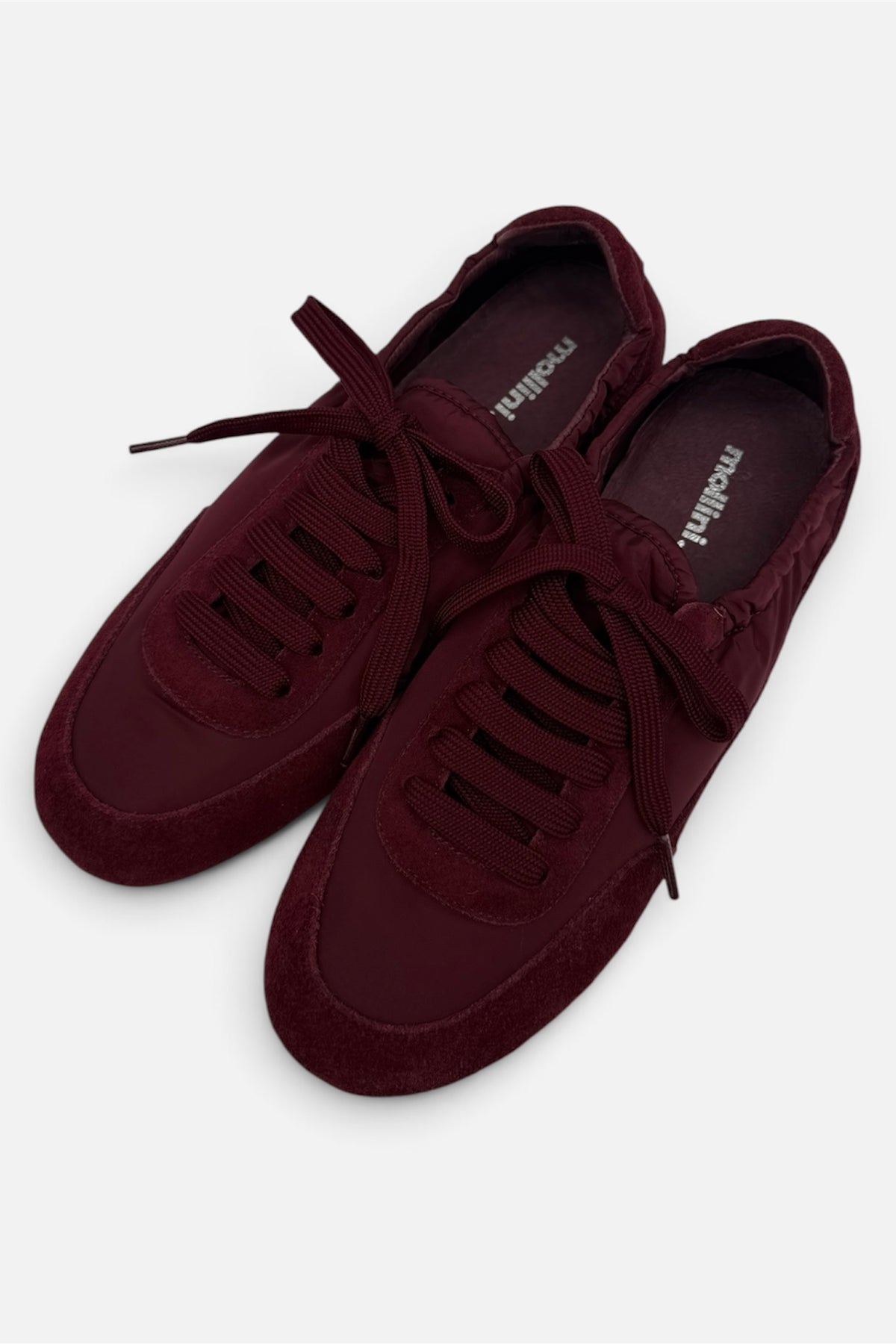BURGUNDY / 37