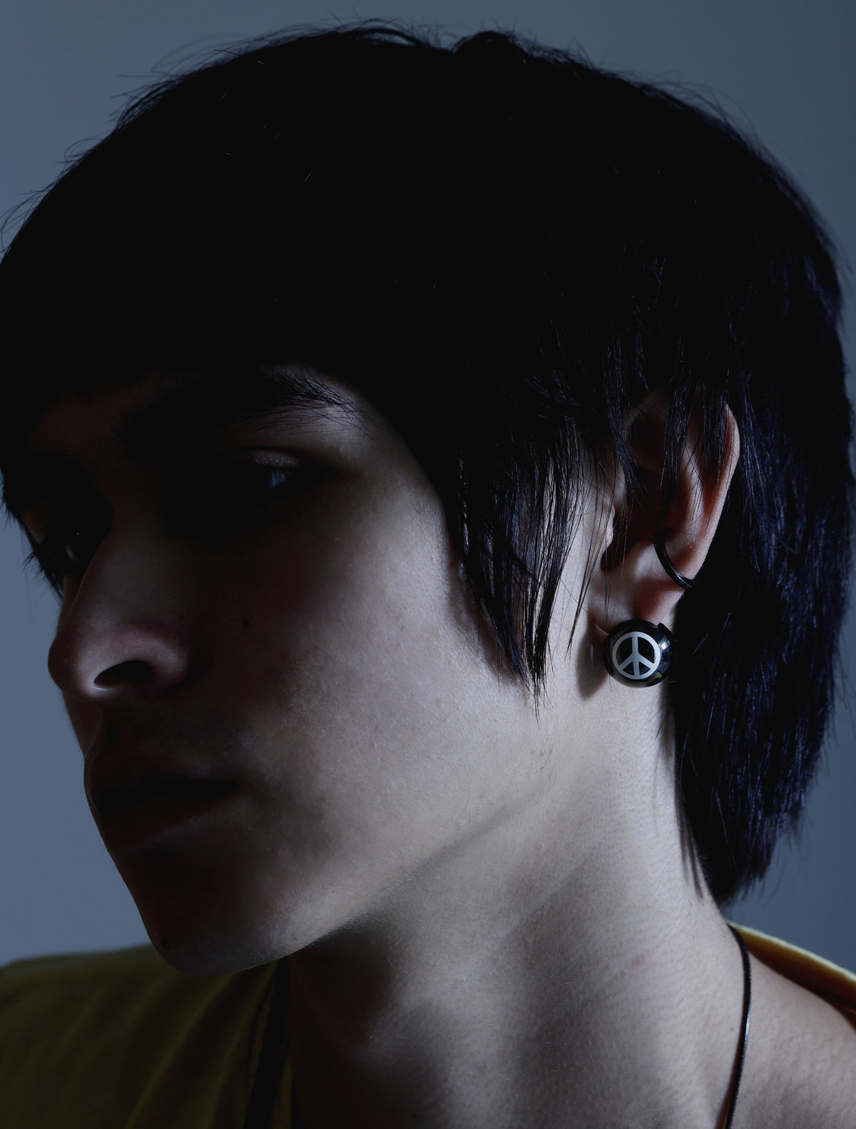 BLACK(P)