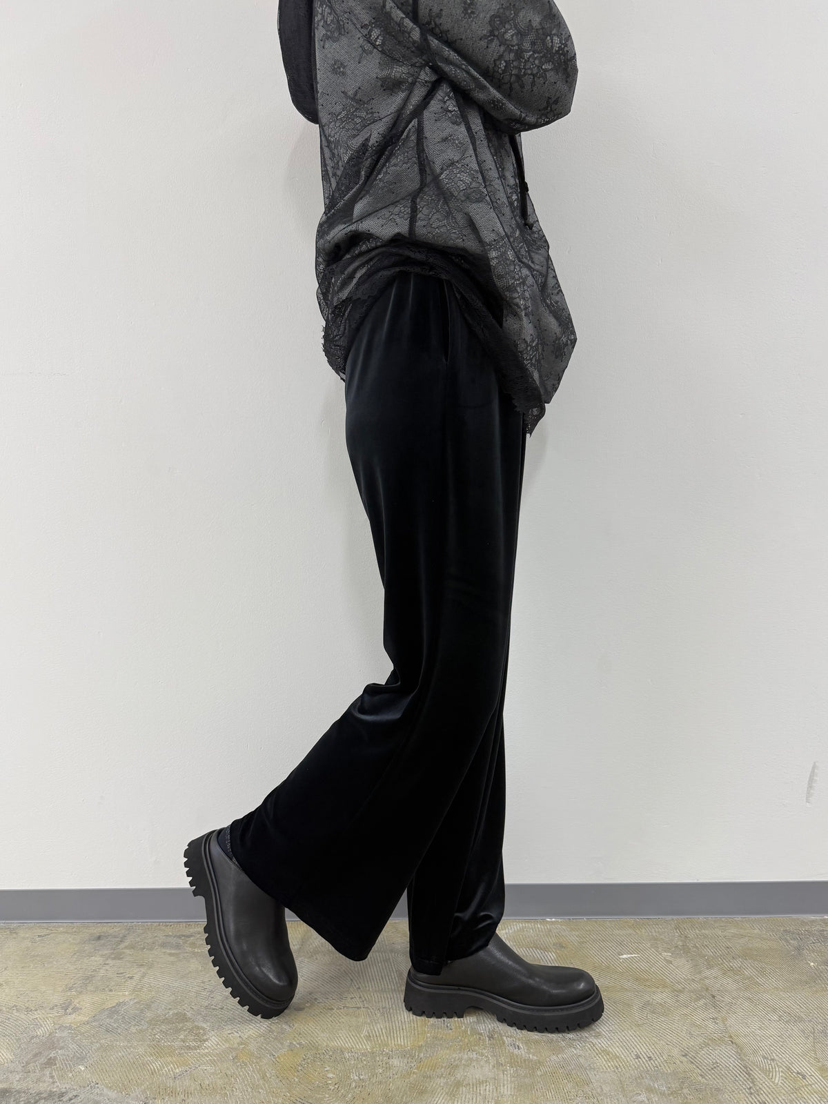 【ARCHIVE STANCE】VELOR RELAX PANTS