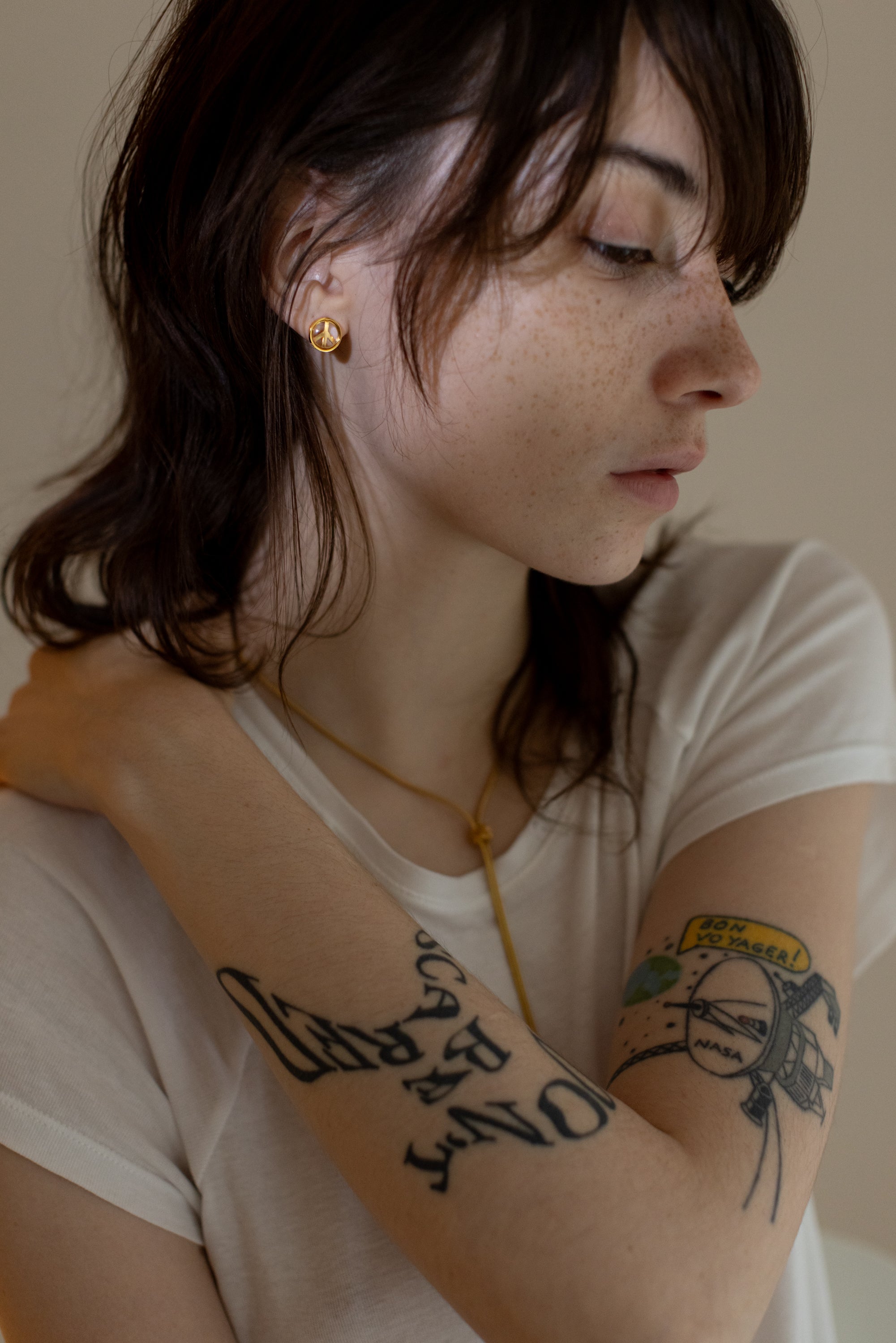 PRETTY THINGS Earring/PEACE