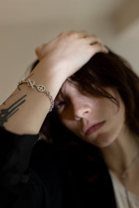 BEAUTIFUL REBELLION Bracelet/PEACE