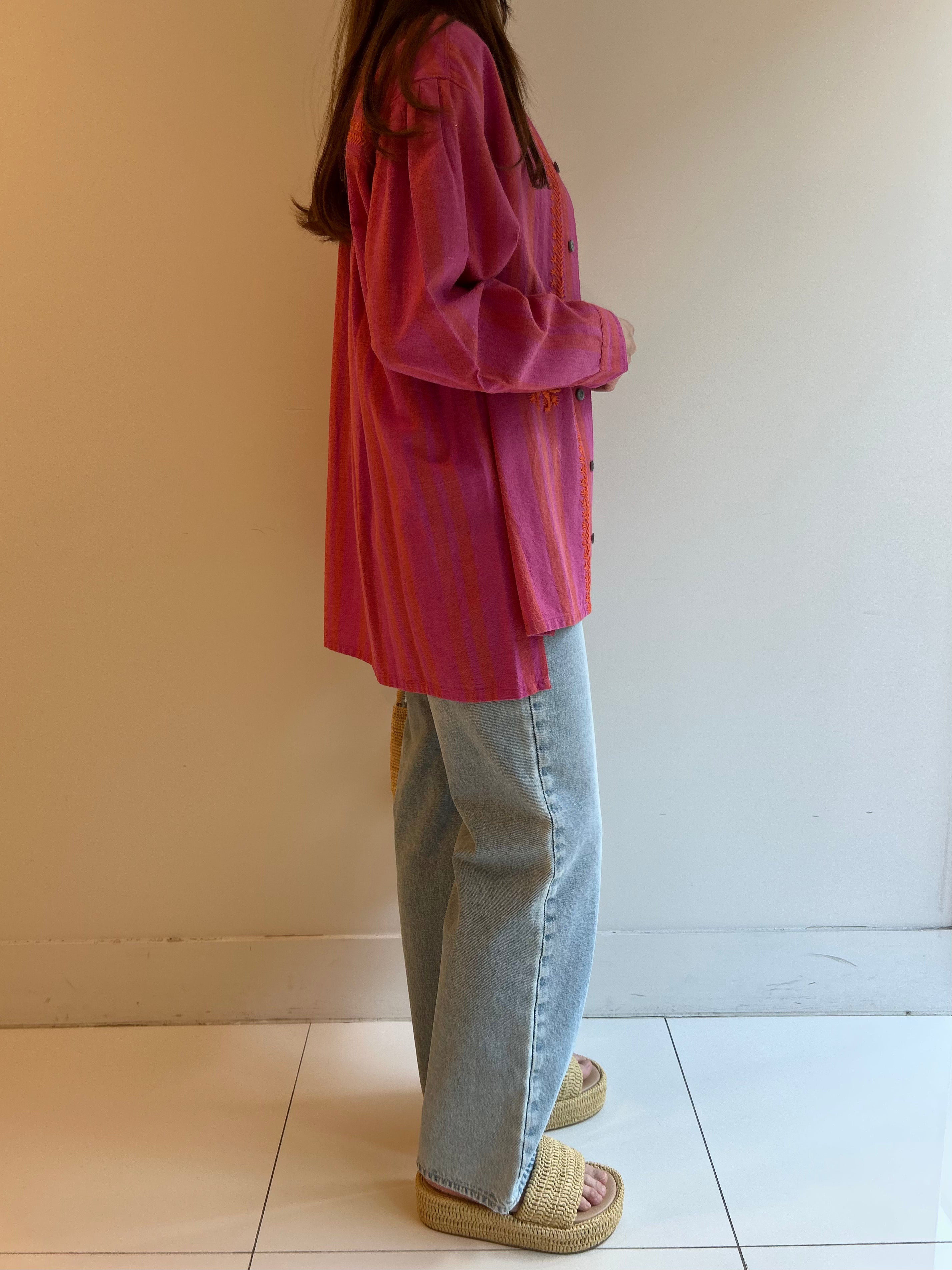 WIDE STRIPE EMB SHIRT