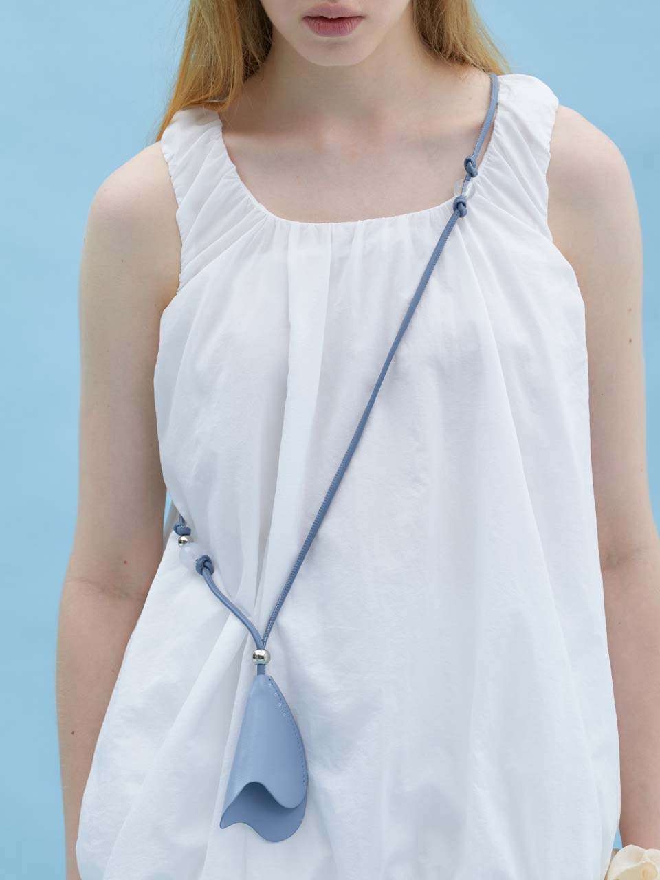 LIGHT BLUE / FREE