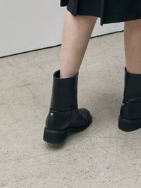 【EPURE】NUTE ROUND ANKLE BOOTS