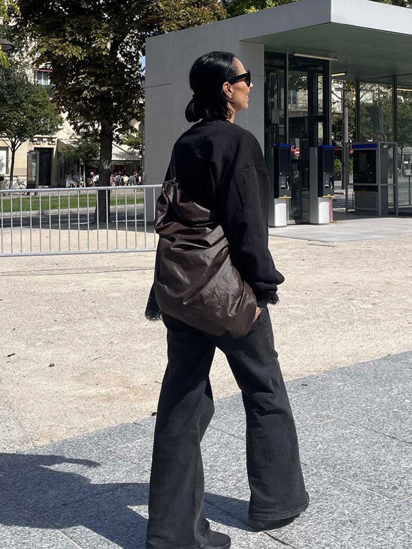 GLOSSY LARGE TANGLE TWIST BAG