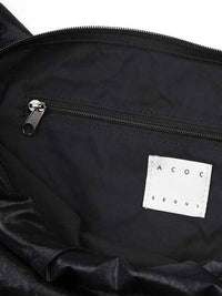 GLOSSY MID TANGLE TWIST BAG
