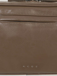 GRAIN SHOULDER BAG