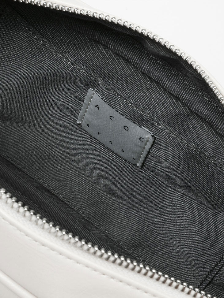 GRAIN SHOULDER BAG