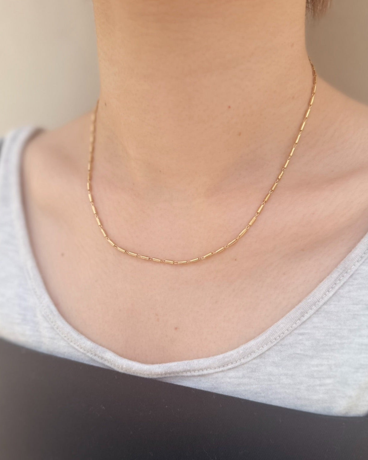 DEMI NECKLACE