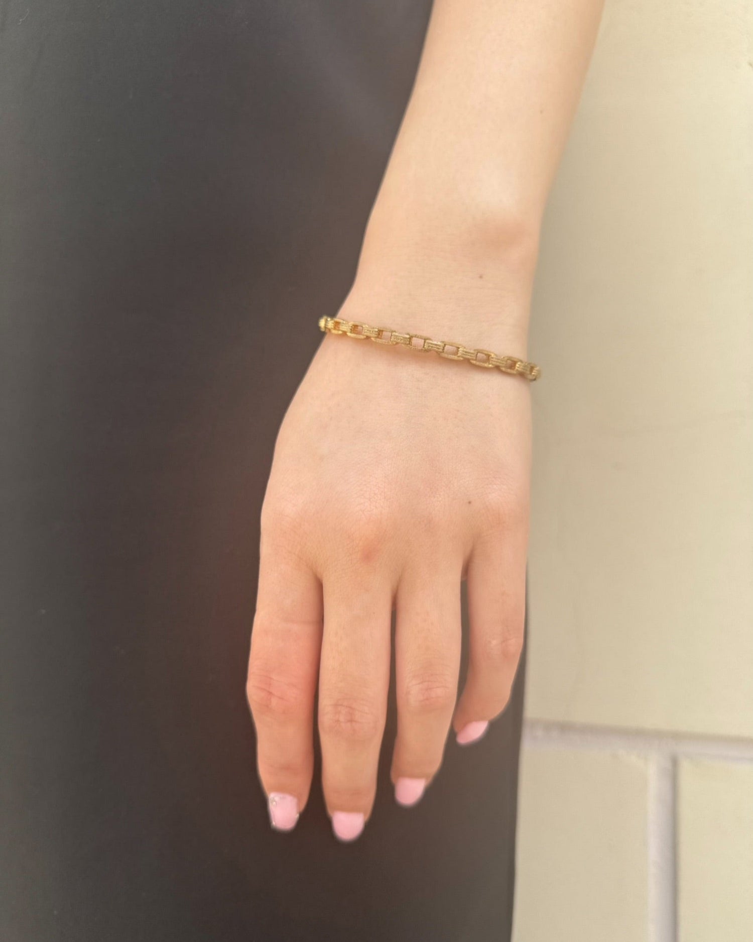 AVA BANGLE