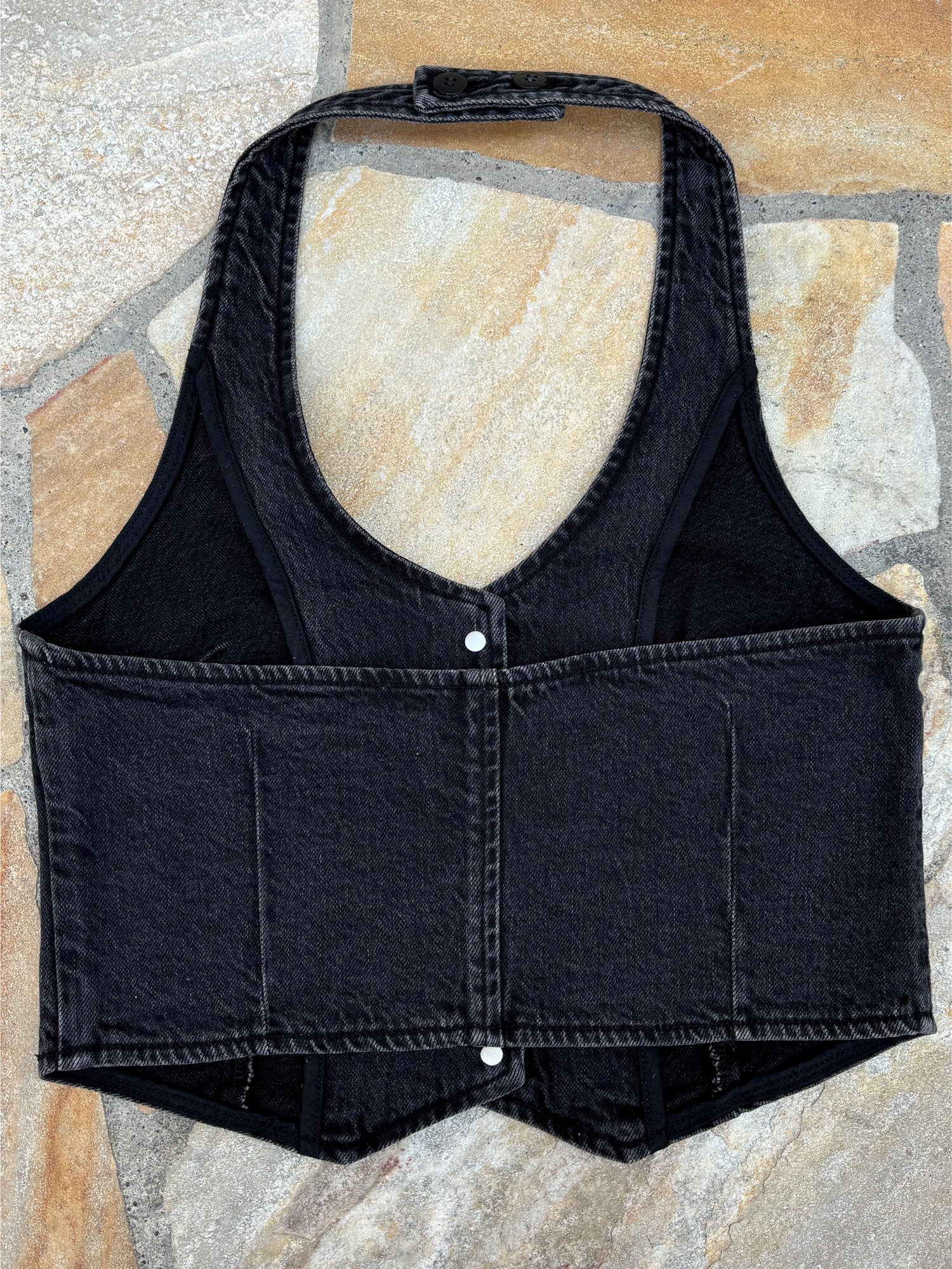 HALTER VEST