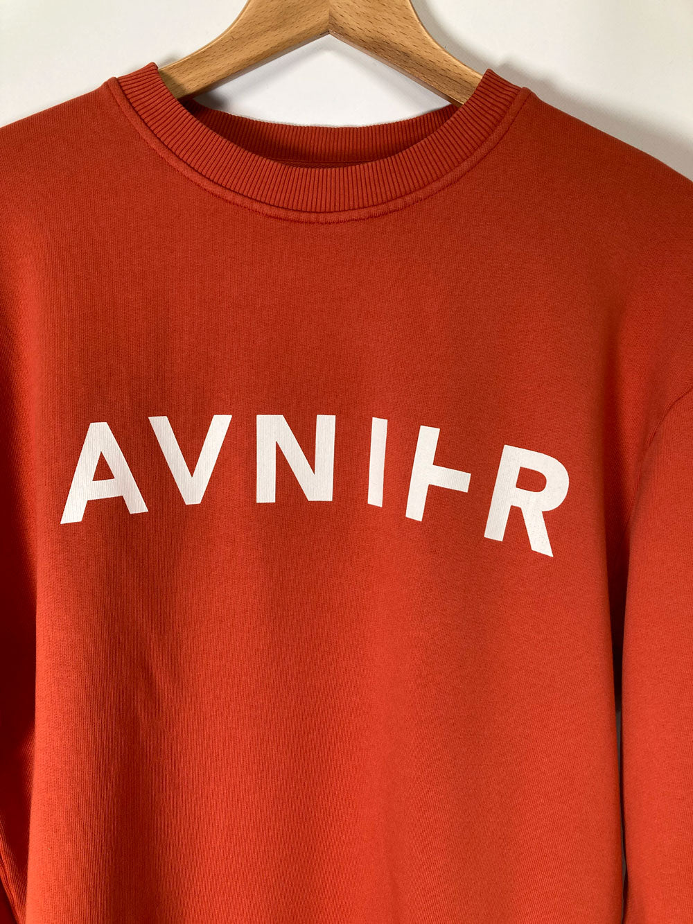 HORIZONTAL ORGANIC CREWNECK