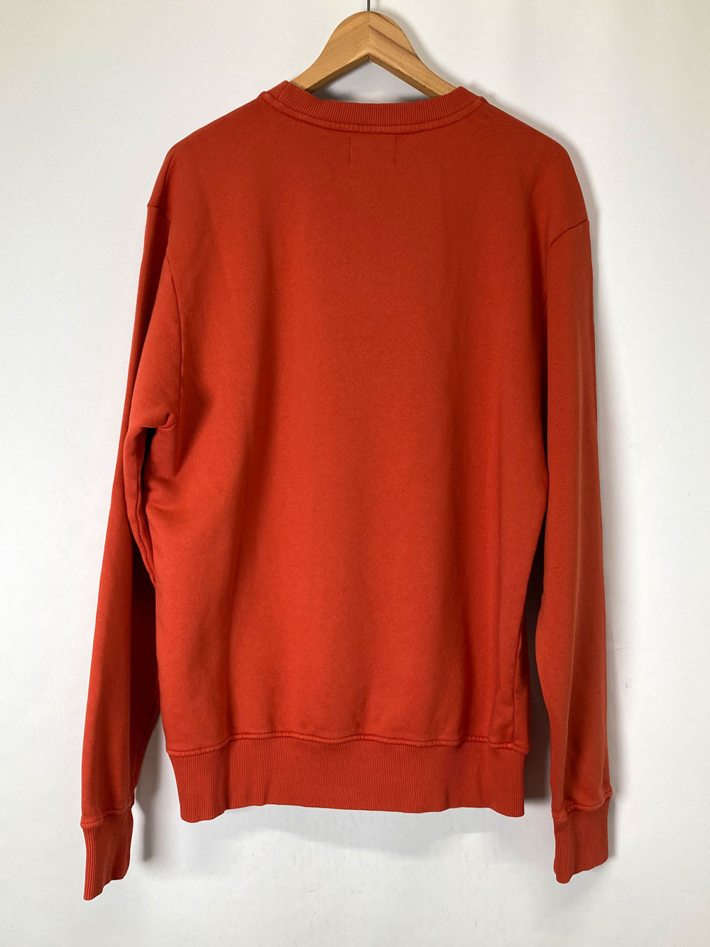 HORIZONTAL ORGANIC CREWNECK